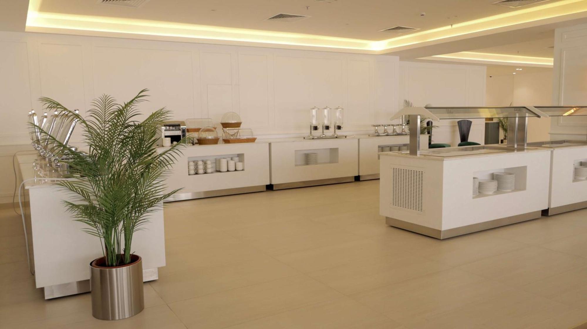 Best Western Plus Jeddah Hotel Madinah Road Exteriör bild