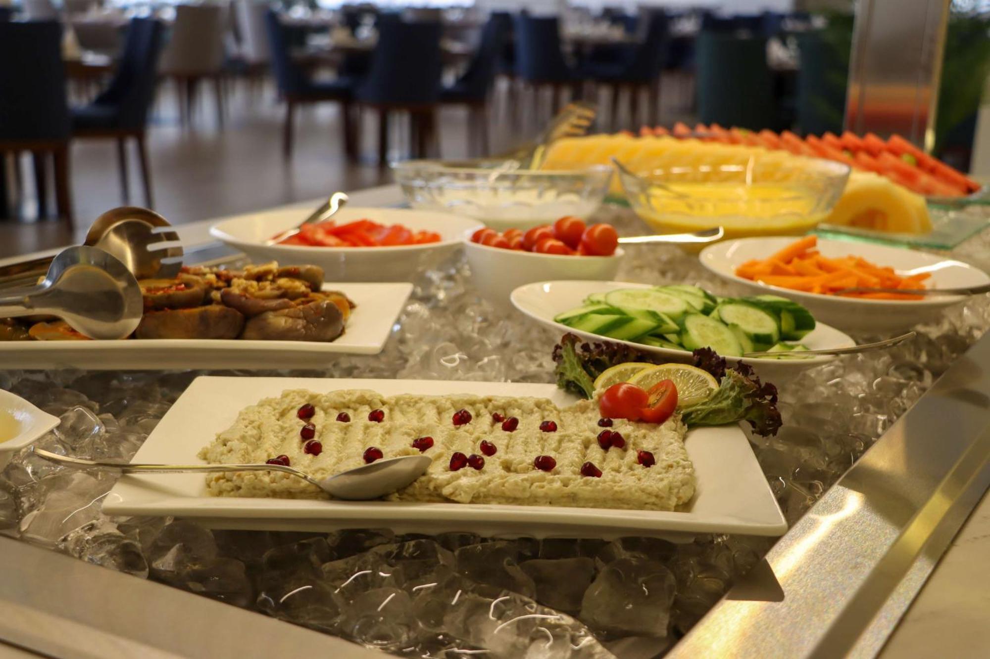 Best Western Plus Jeddah Hotel Madinah Road Exteriör bild