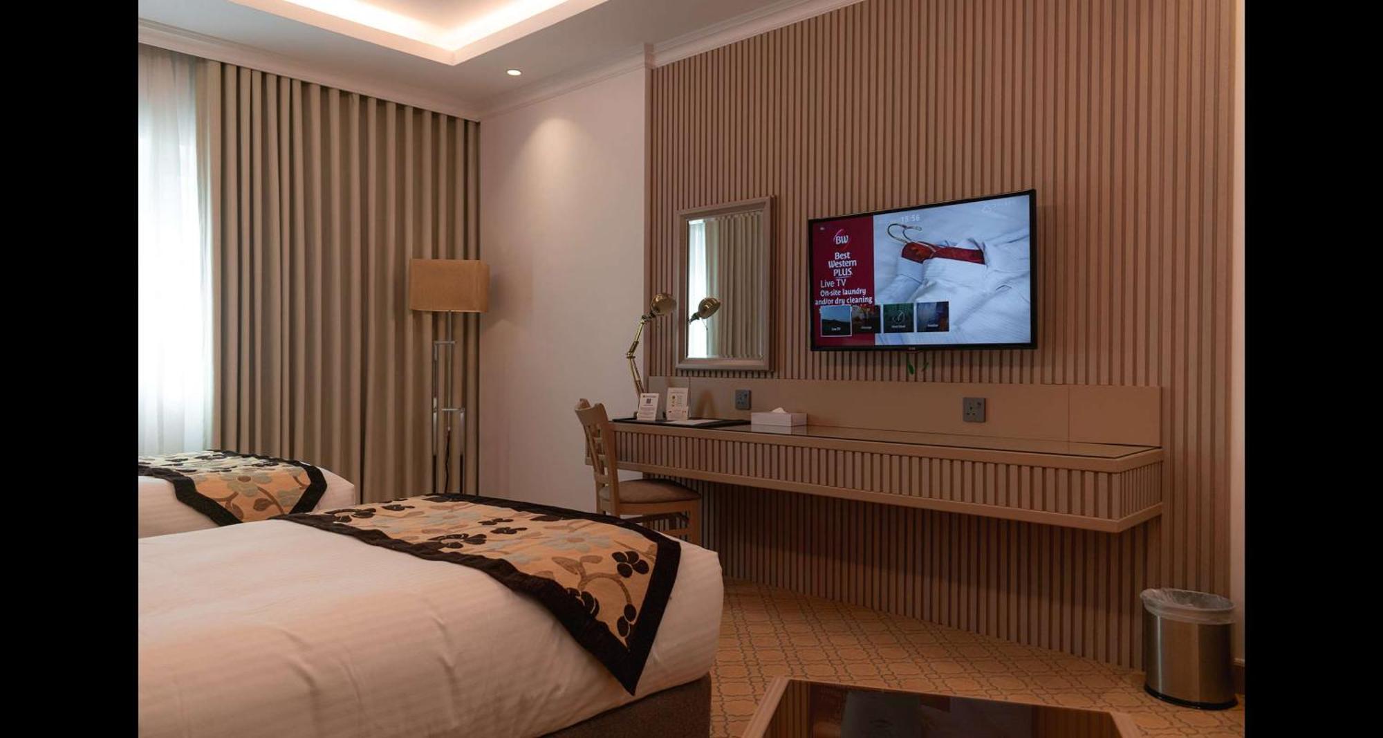 Best Western Plus Jeddah Hotel Madinah Road Exteriör bild