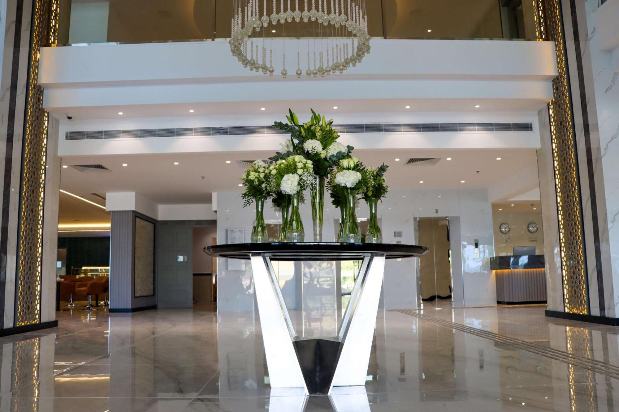 Best Western Plus Jeddah Hotel Madinah Road Exteriör bild