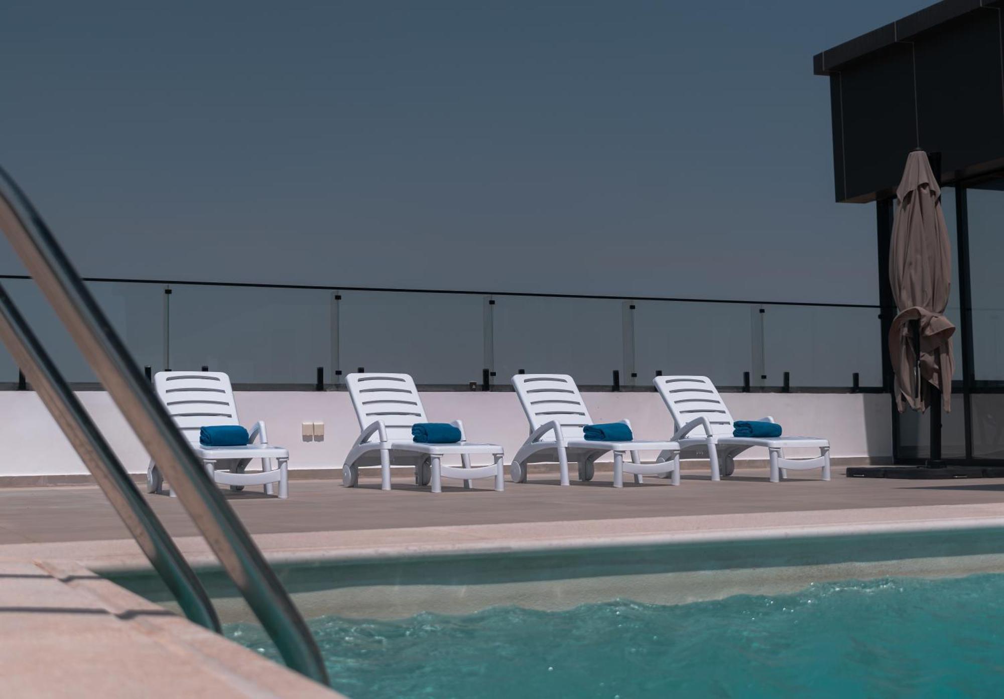 Best Western Plus Jeddah Hotel Madinah Road Exteriör bild