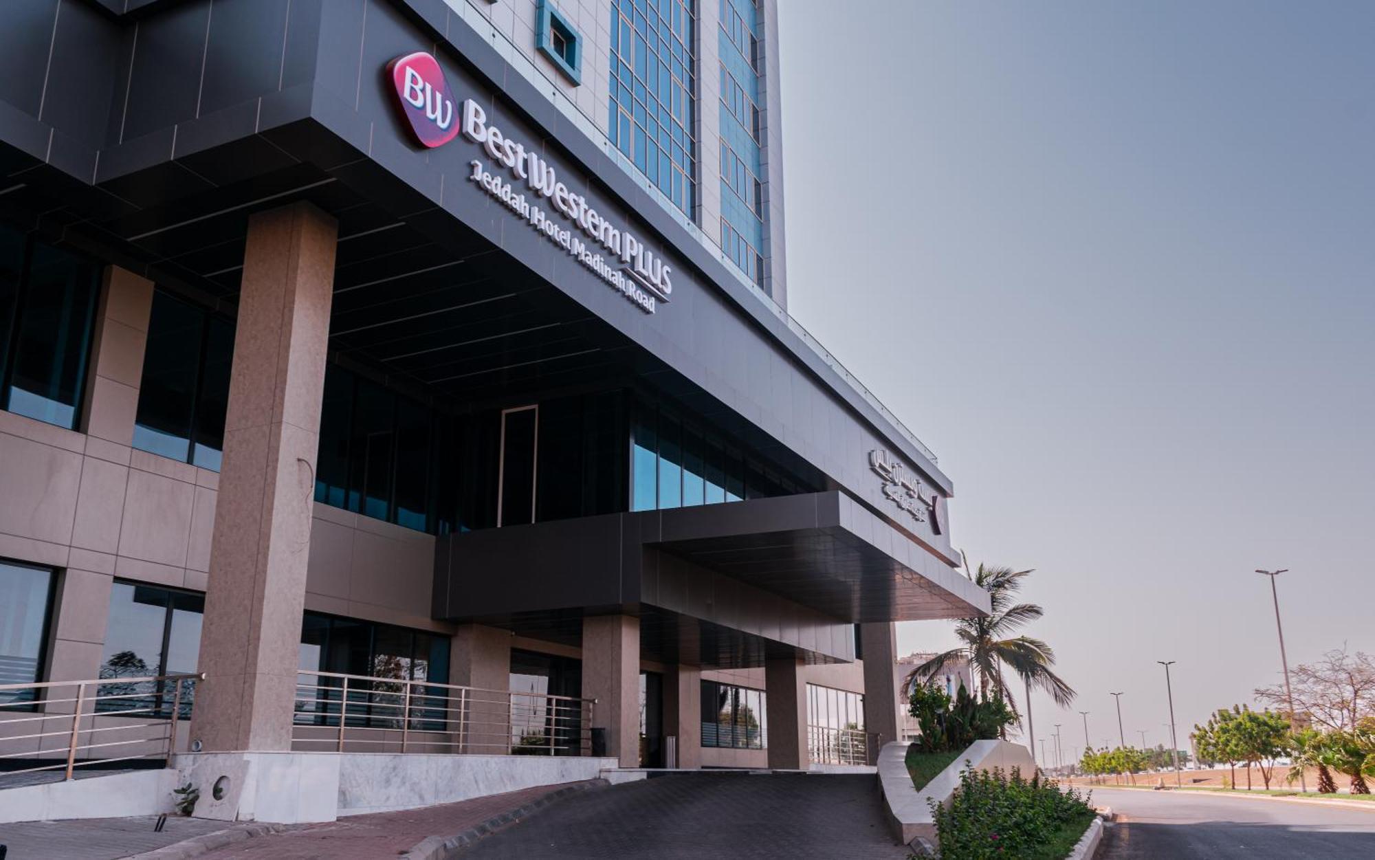 Best Western Plus Jeddah Hotel Madinah Road Exteriör bild